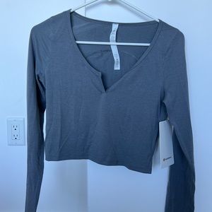 Lululemon Henley top NWT